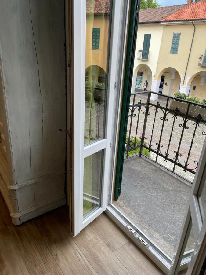 Green Appartamenti I Portici Nel Centro Storico Melzo Bagian luar foto